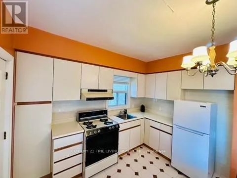 382 ROXTON ROAD