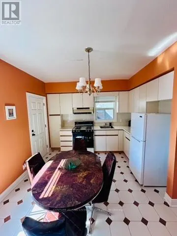 382 ROXTON ROAD