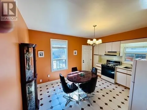 382 ROXTON ROAD