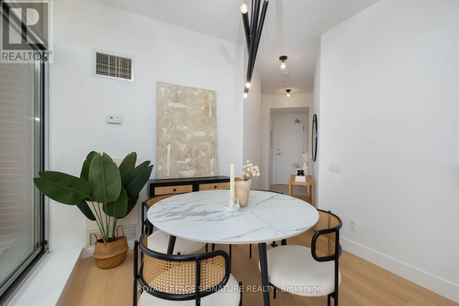 308 - 485 ROSEWELL AVENUE