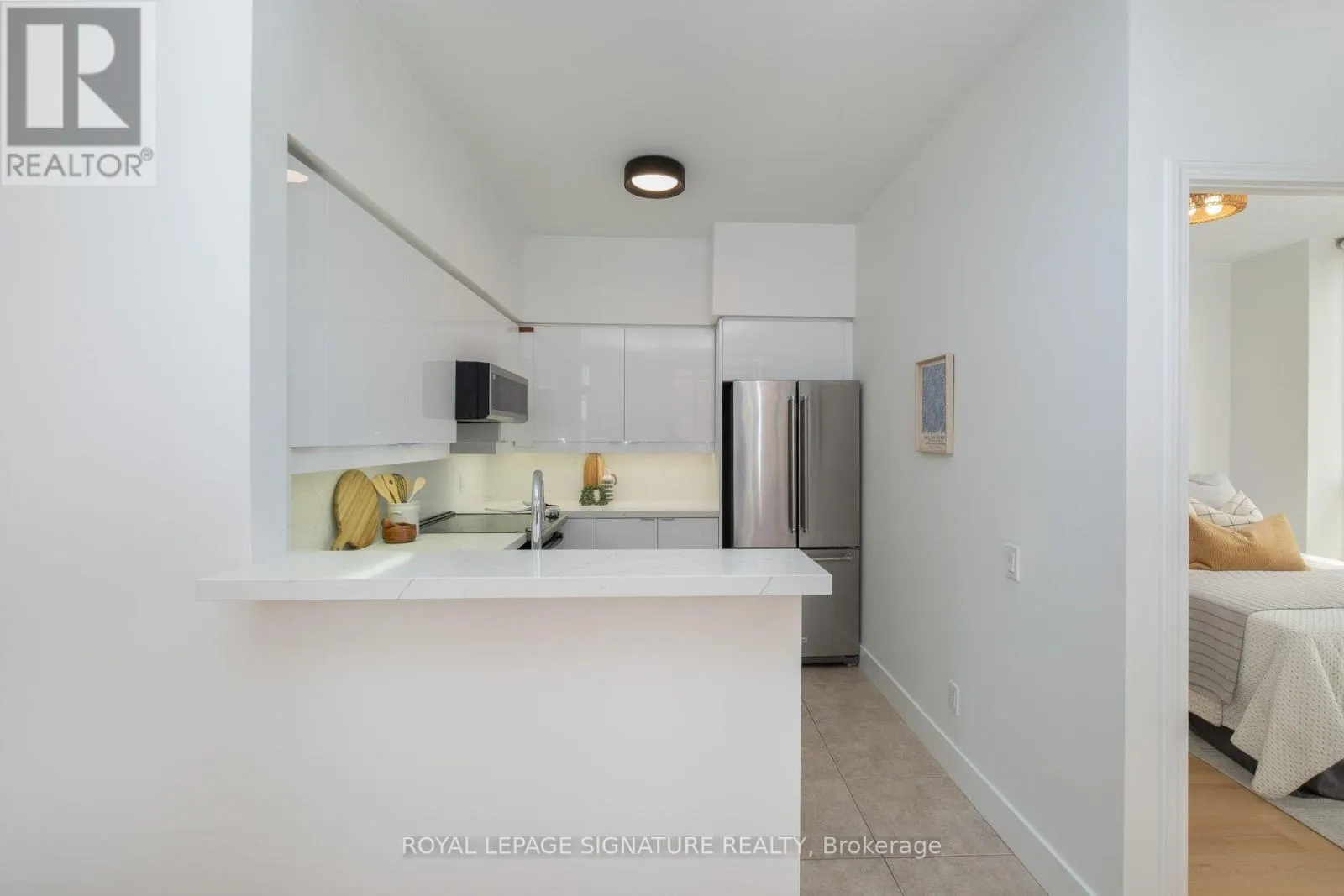 308 - 485 ROSEWELL AVENUE
