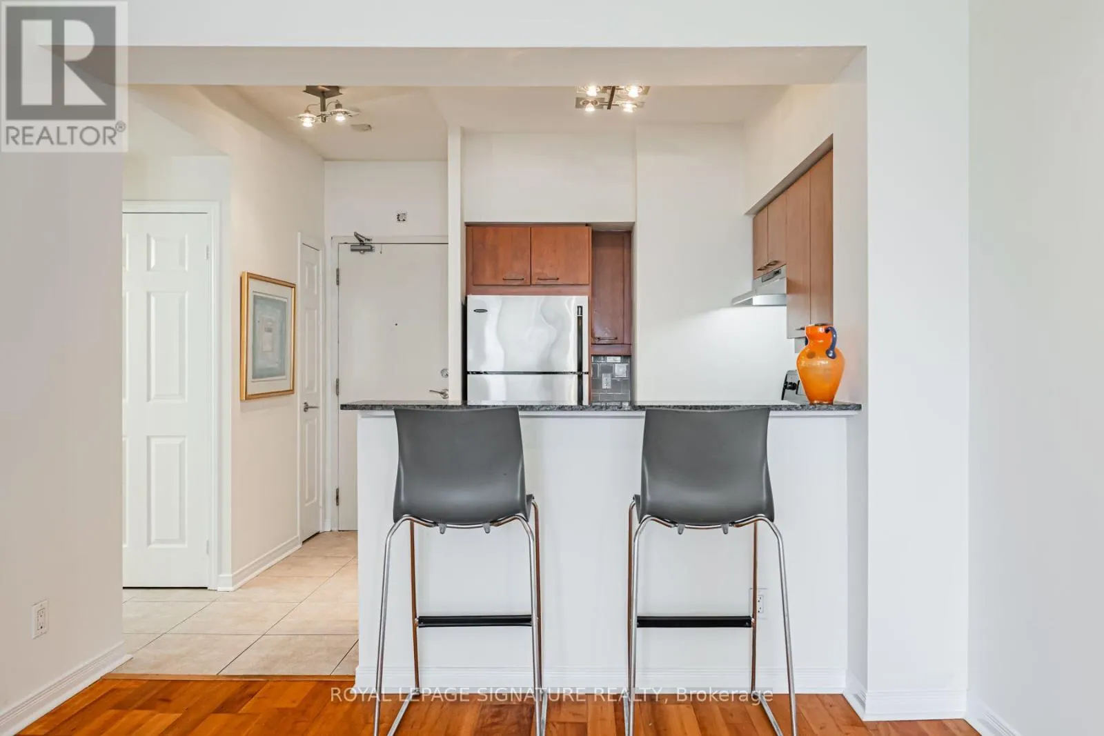 311 - 485 ROSEWELL AVENUE