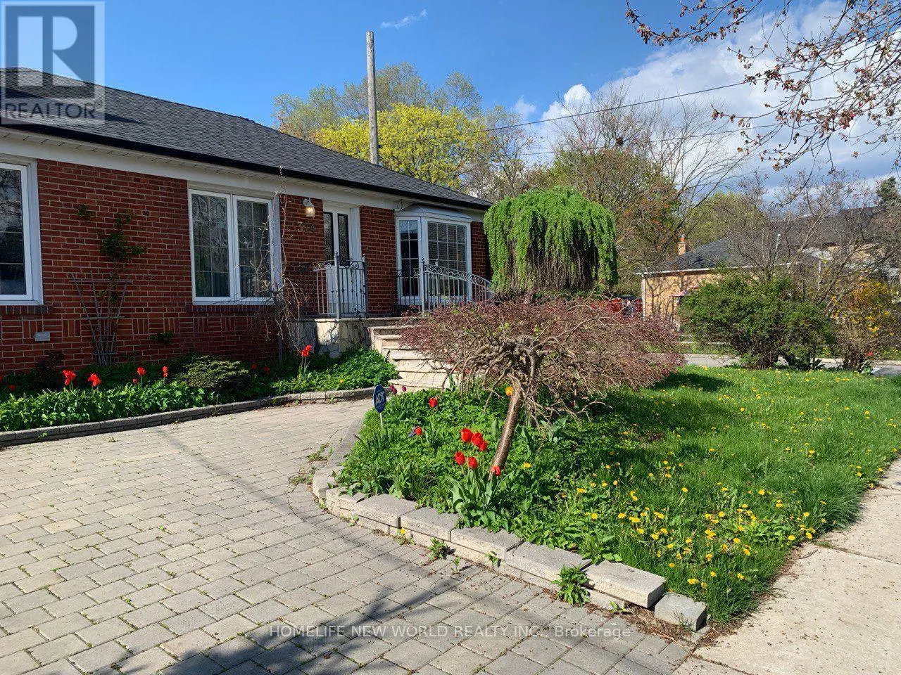 374 HORSHAM AVENUE