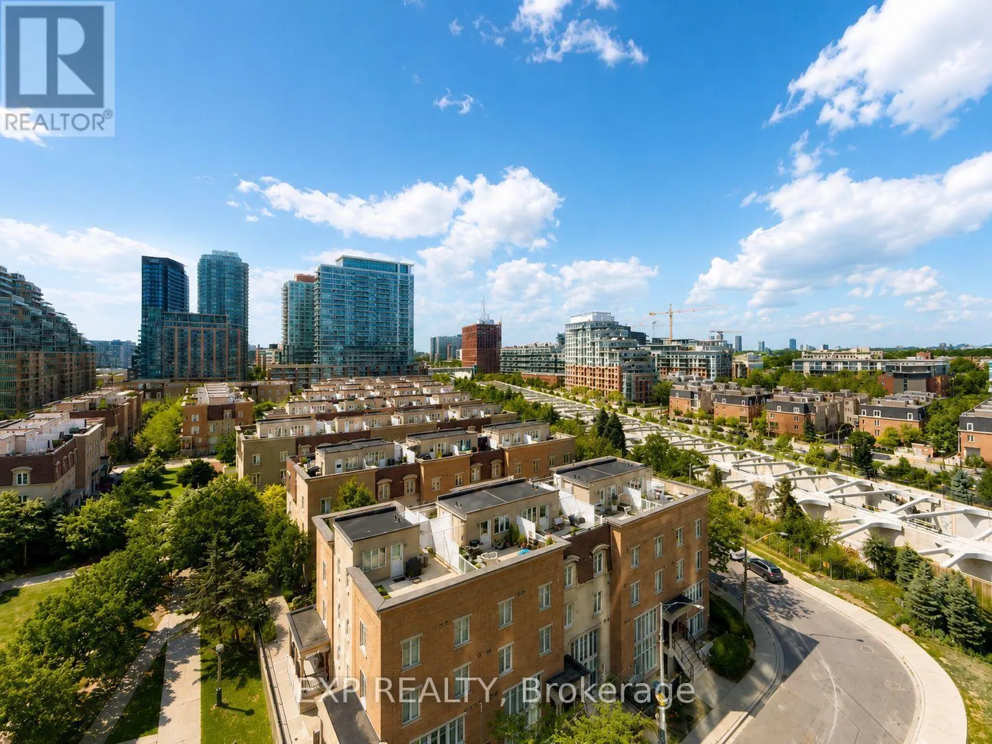 811 - 19 WESTERN BATTERY ROAD