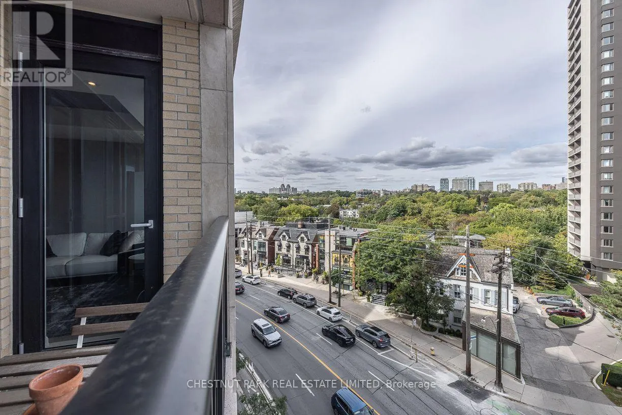 506 - 181 DAVENPORT ROAD