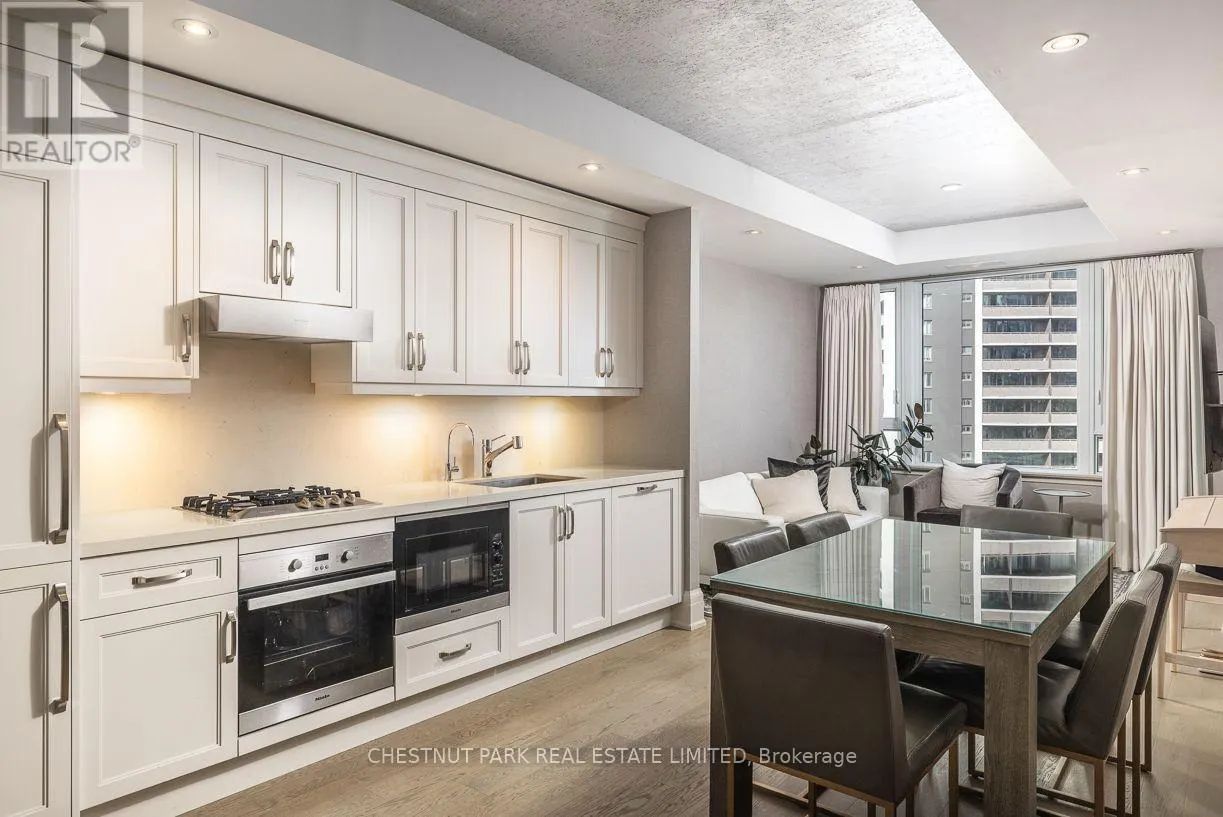 506 - 181 DAVENPORT ROAD