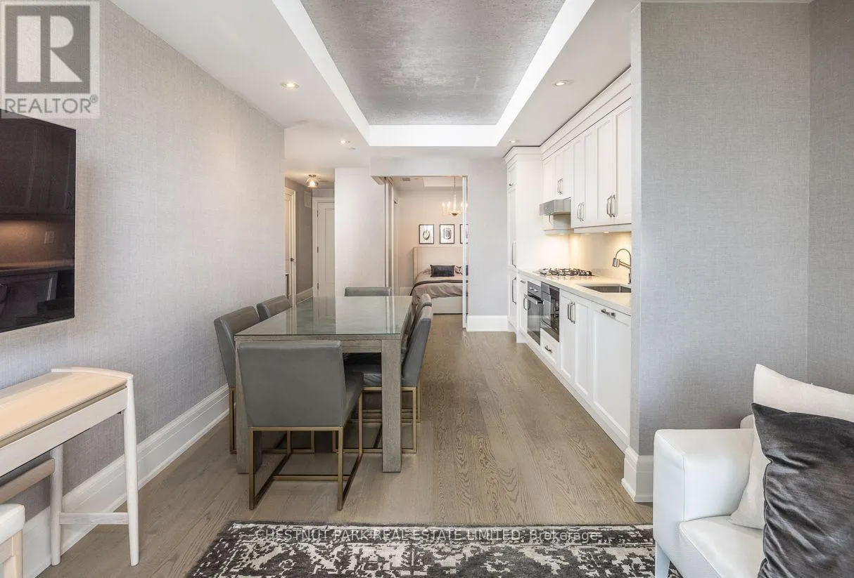 506 - 181 DAVENPORT ROAD