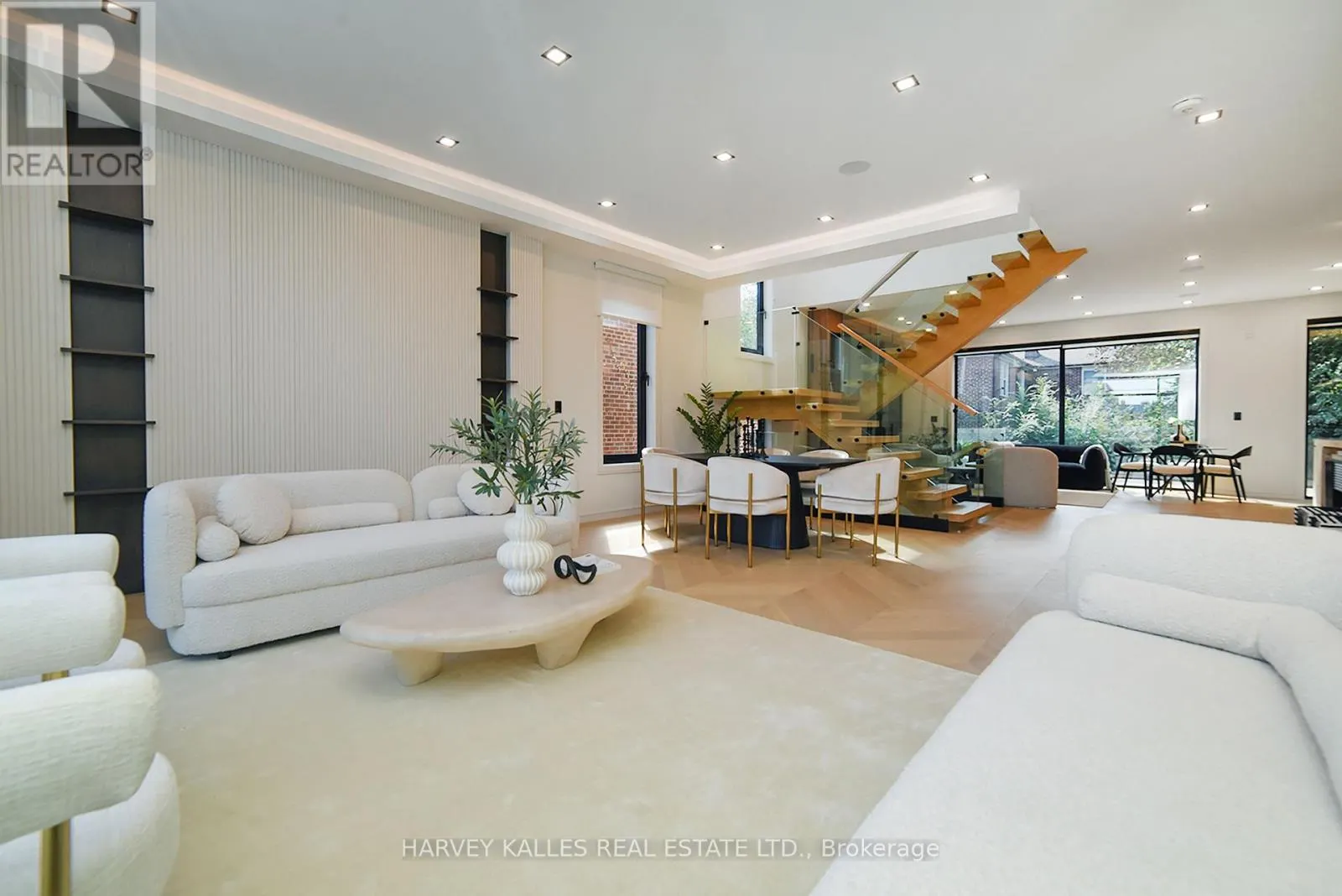 110 MONA DRIVE