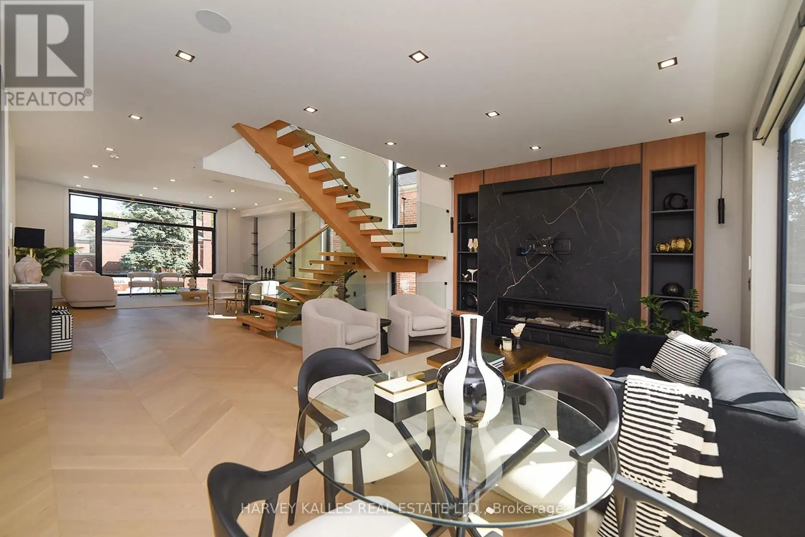 110 MONA DRIVE