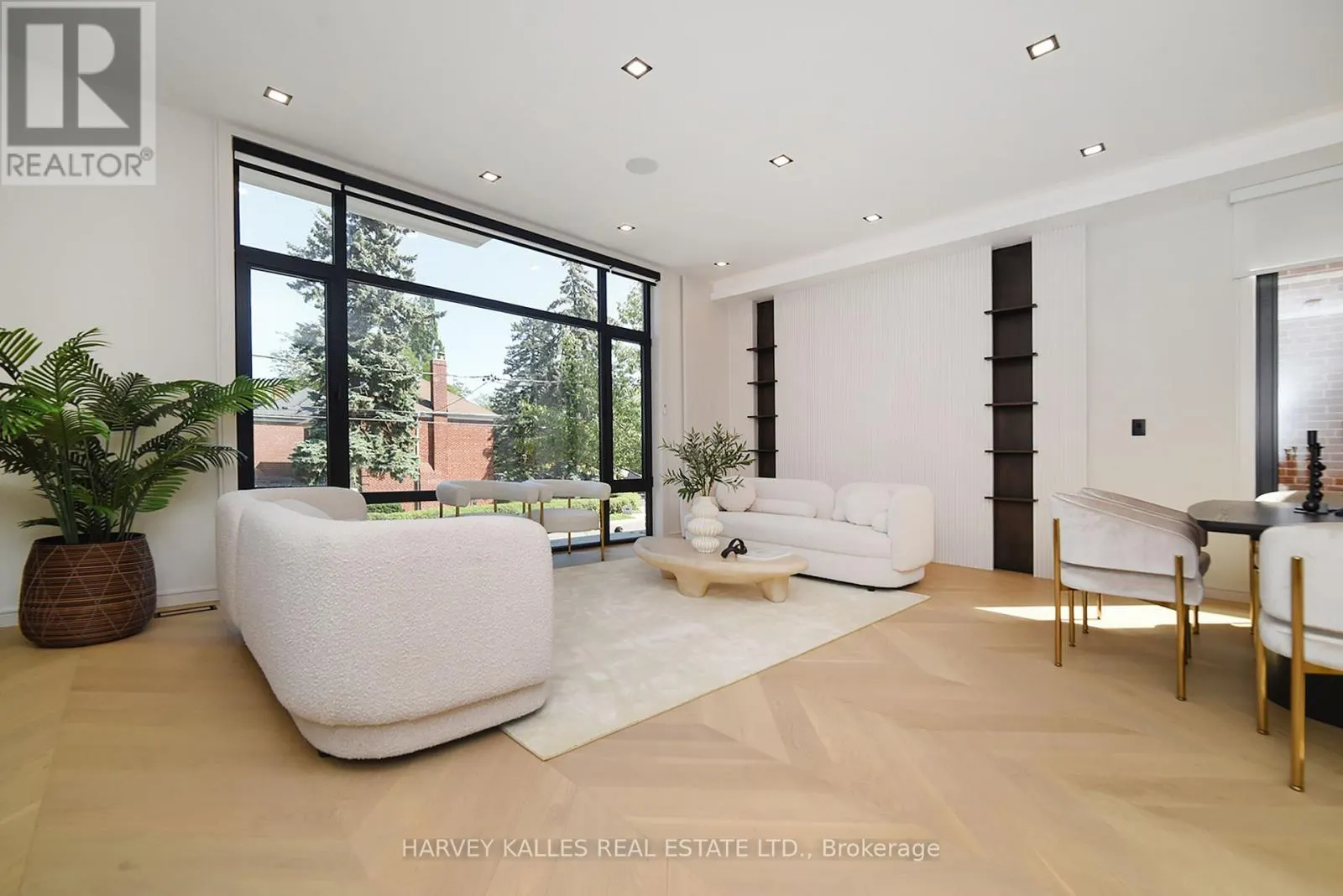 110 MONA DRIVE