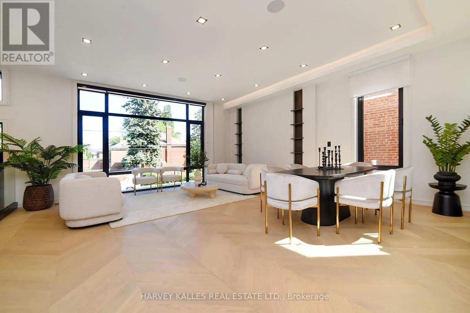 110 MONA DRIVE