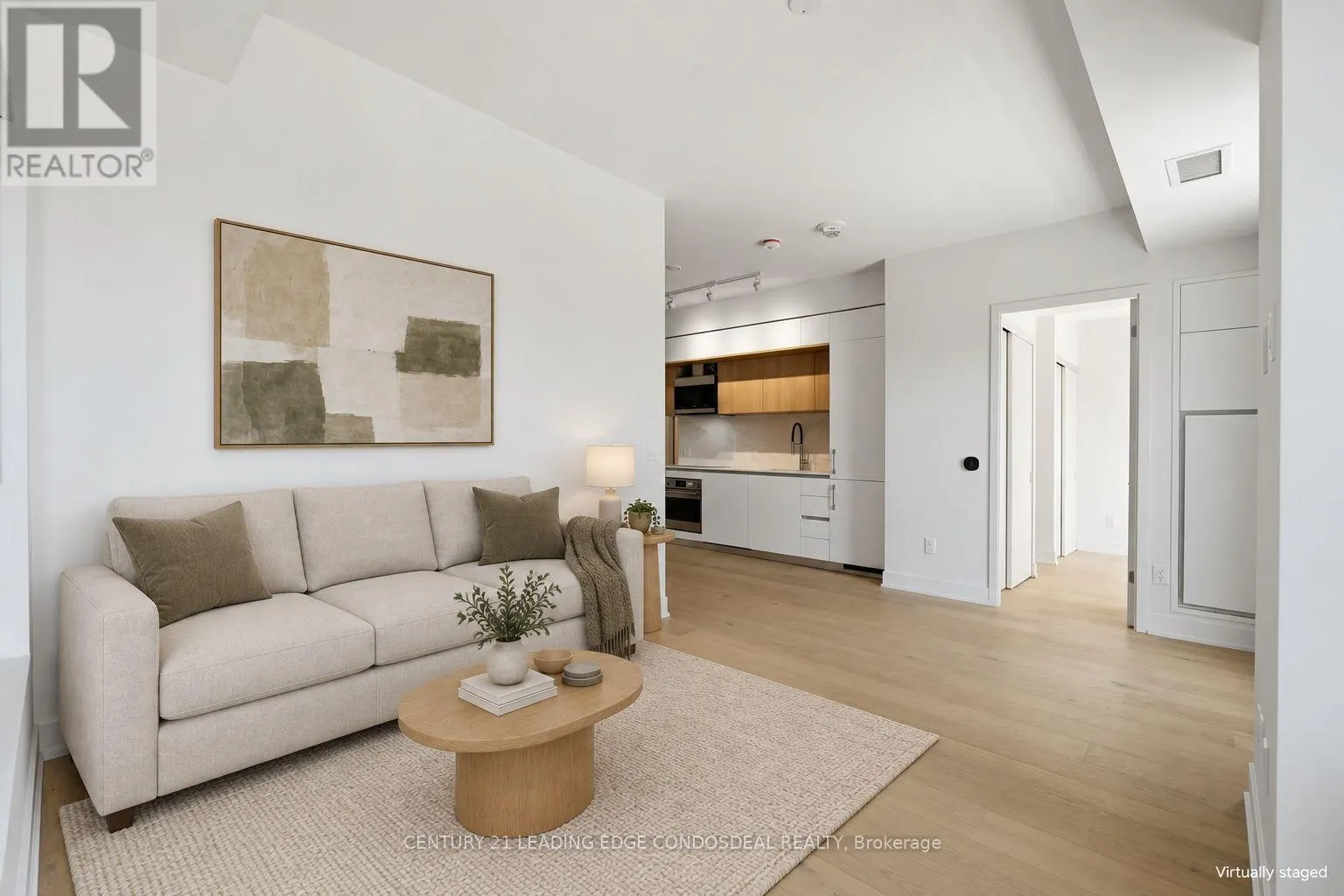 207 - 322 DUPONT STREET