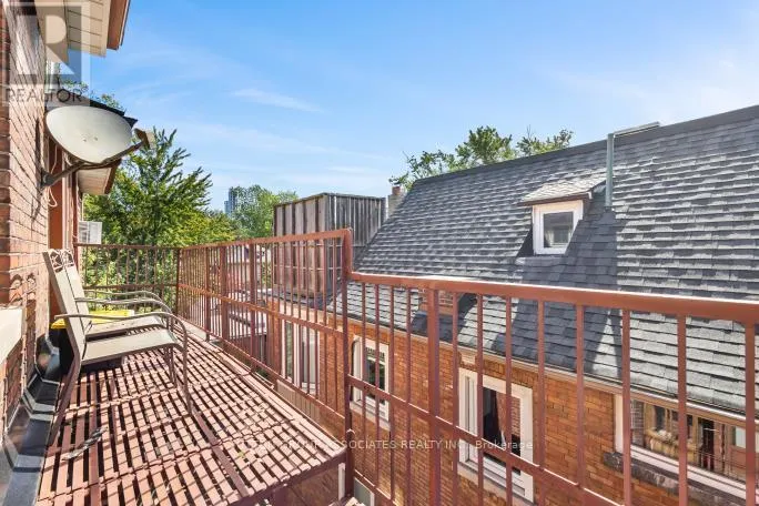 415 BRUNSWICK AVENUE