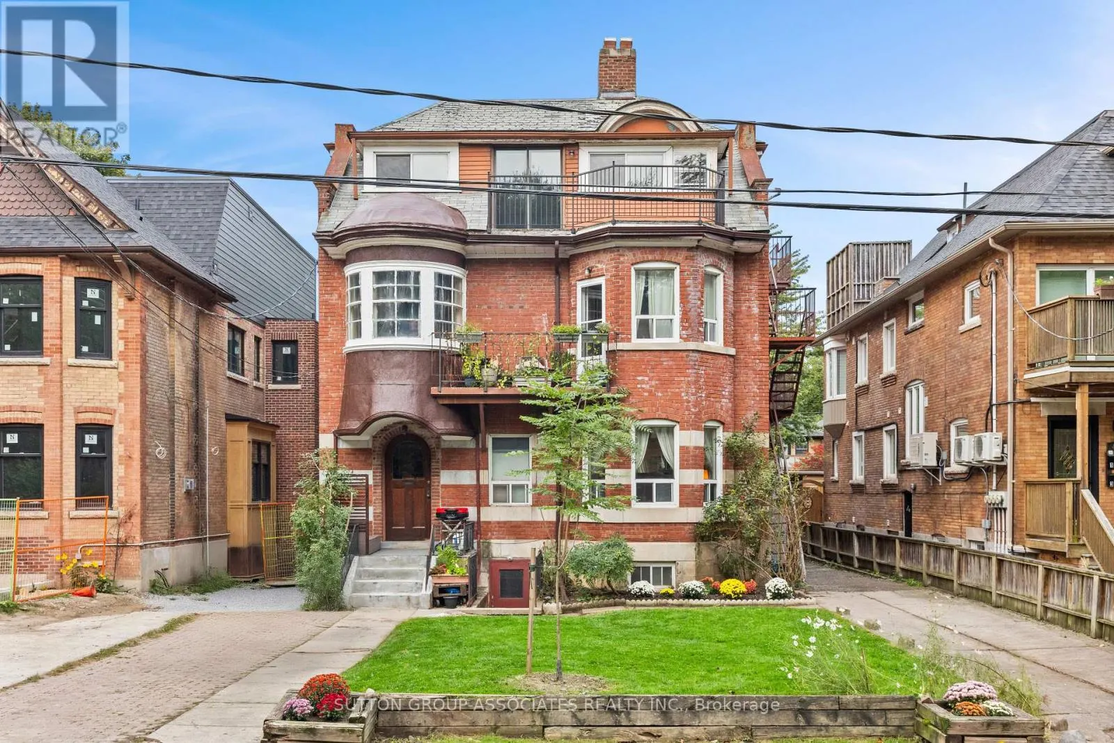415 BRUNSWICK AVENUE
