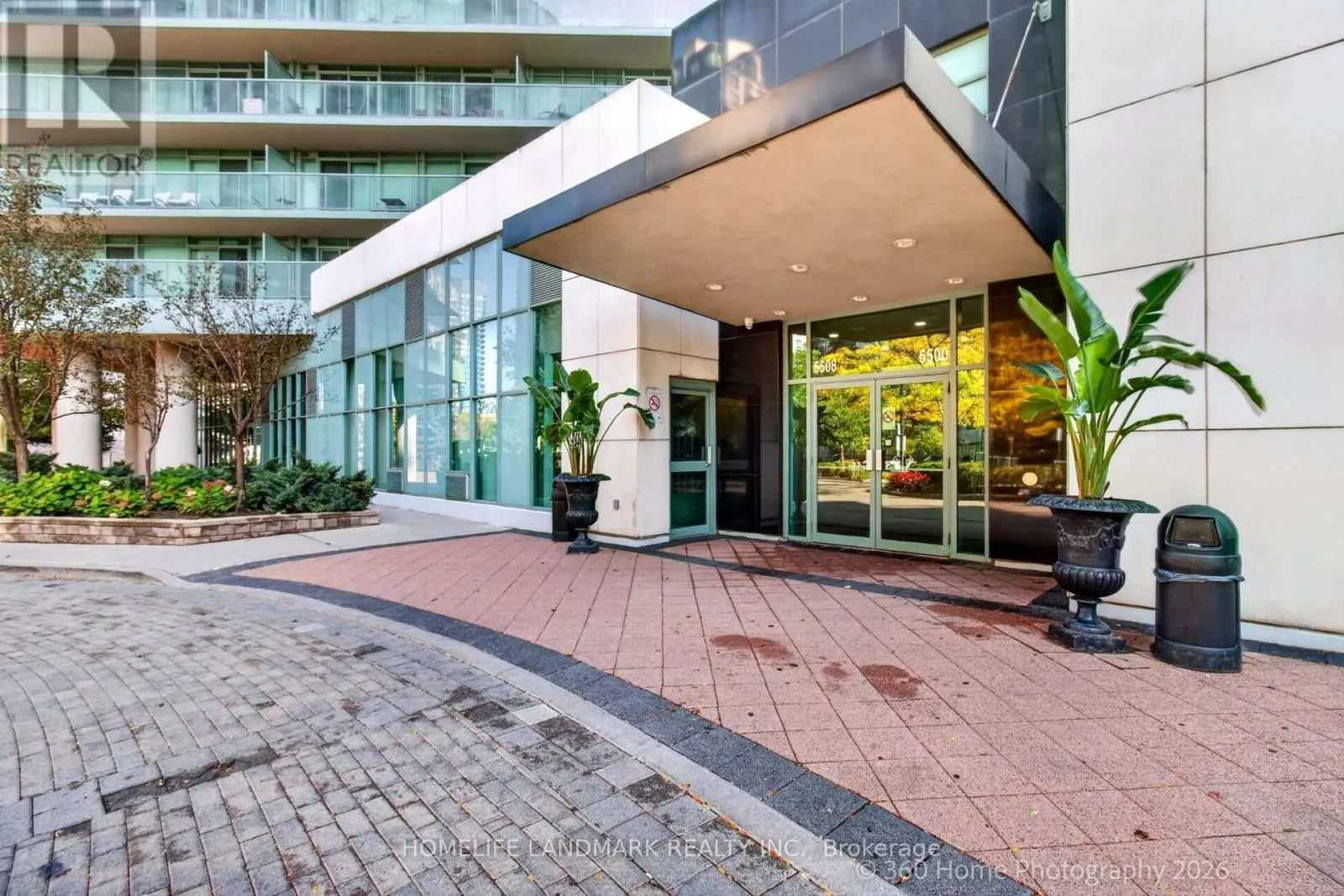 308 - 5508 YONGE STREET NE
