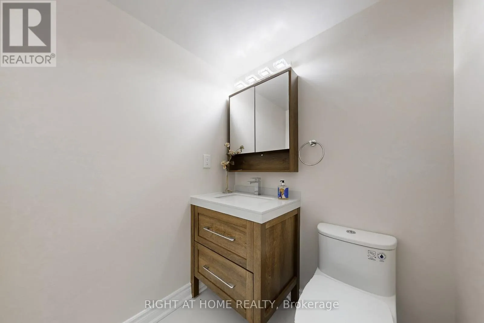 702 - 1338 YORK MILLS ROAD