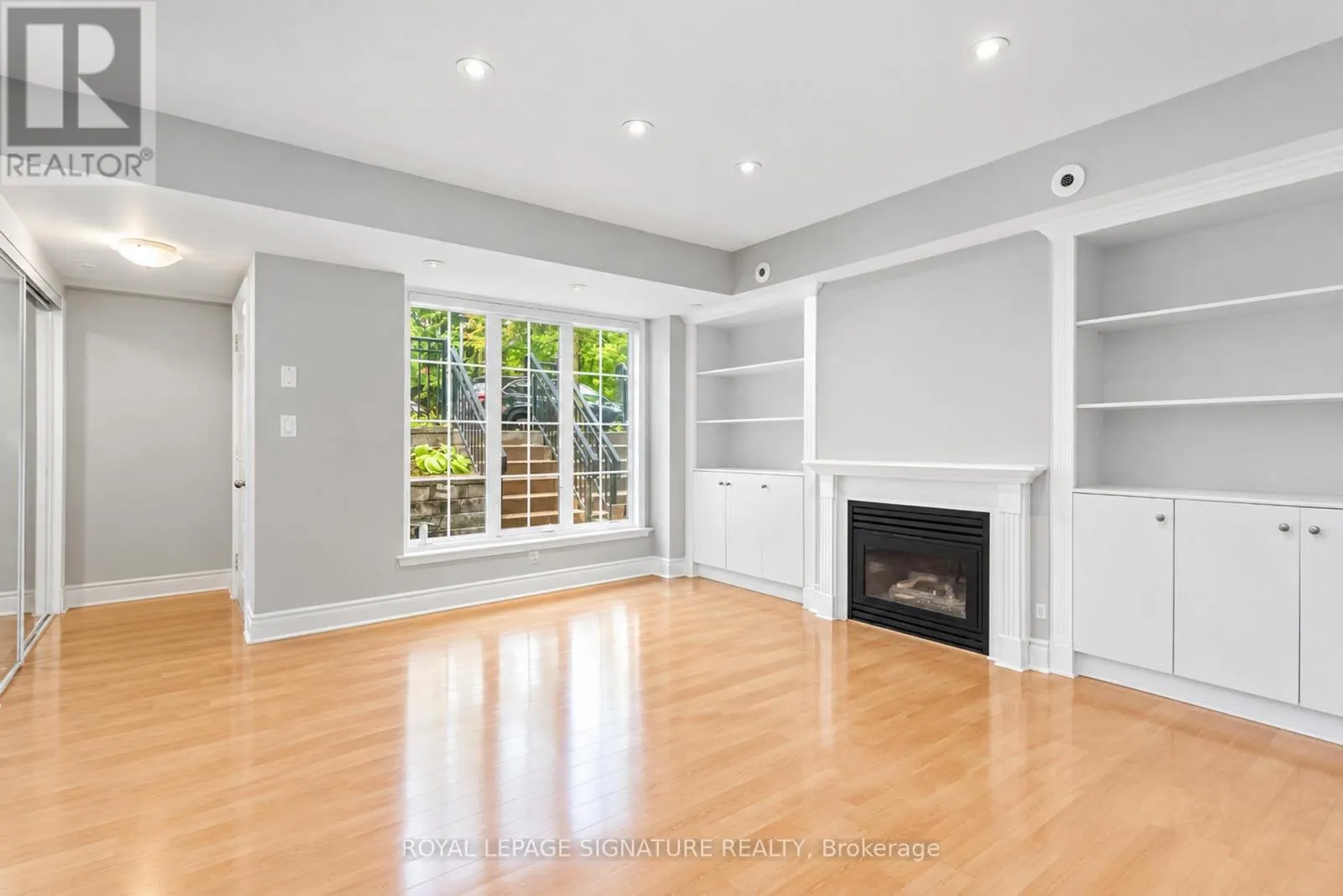 1119 - 5 EVERSON DRIVE W