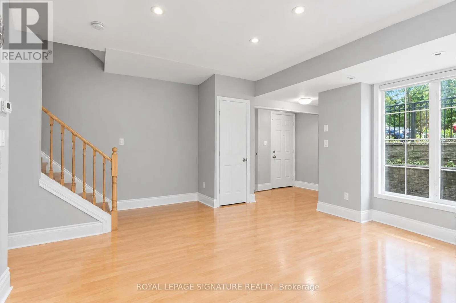 1119 - 5 EVERSON DRIVE W
