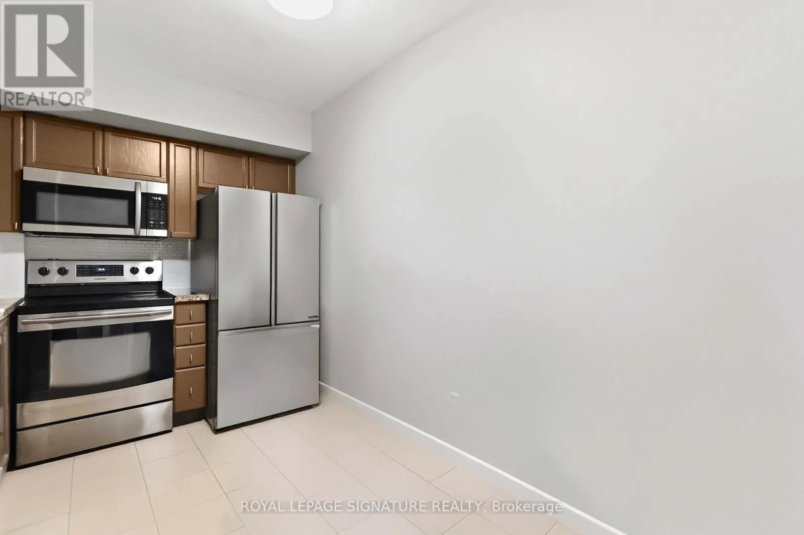 1119 - 5 EVERSON DRIVE W