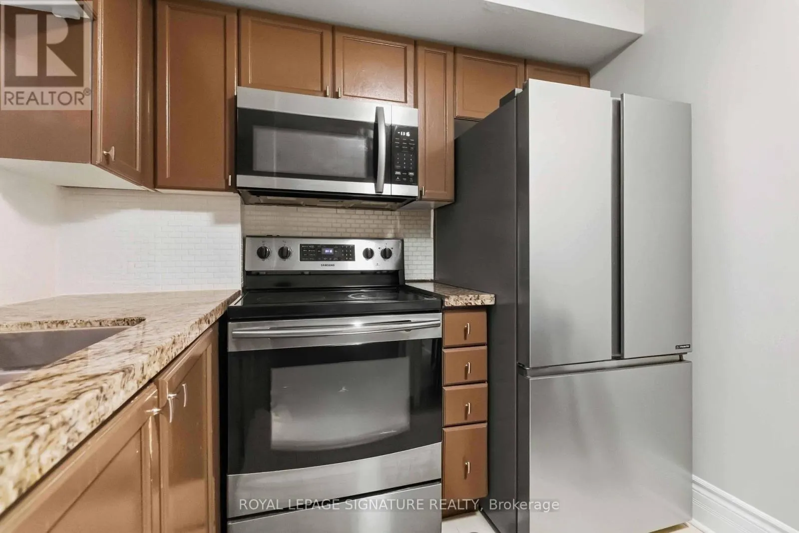 1119 - 5 EVERSON DRIVE W