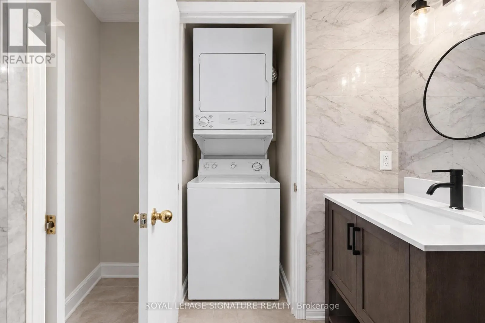 1119 - 5 EVERSON DRIVE W