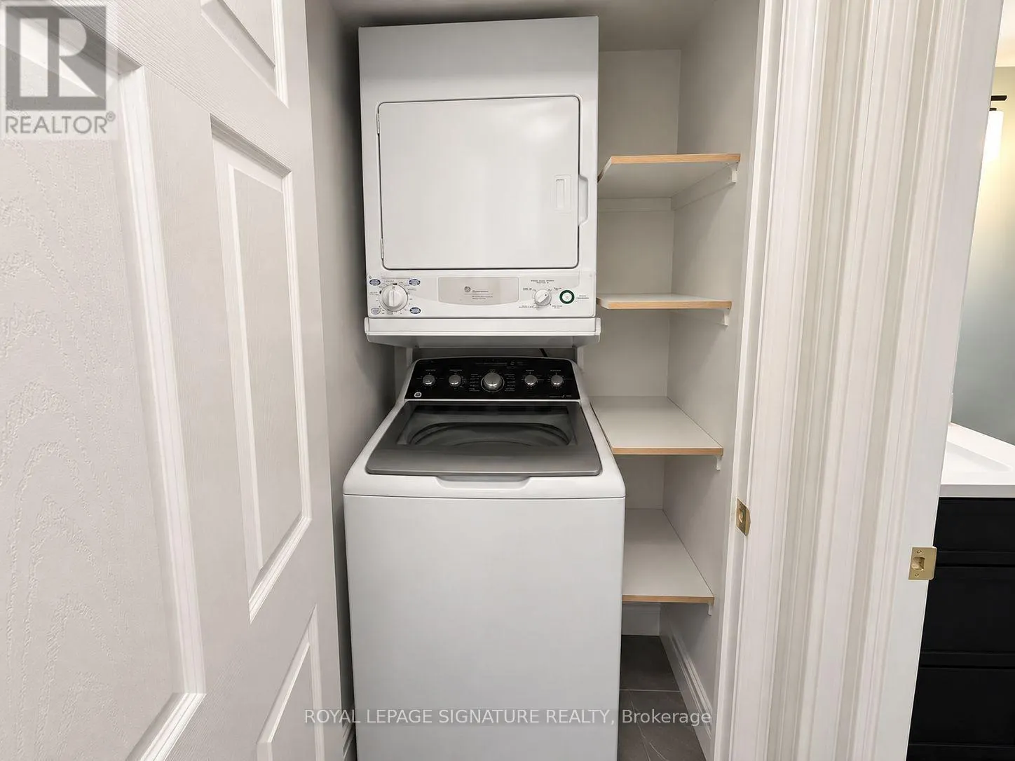 1507 - 20 OLIVE AVENUE
