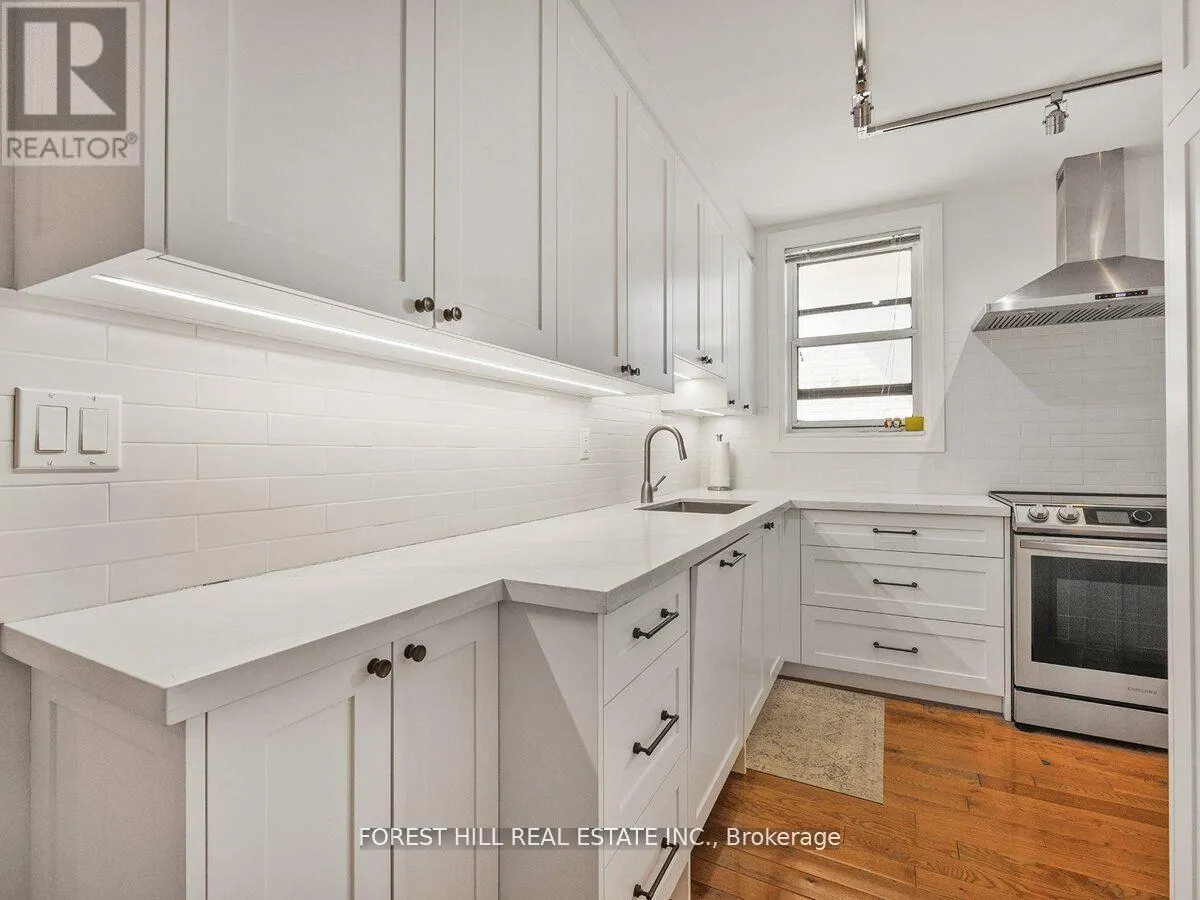2ND & 3RD FLOOR - 14B GLENVIEW AVENUE