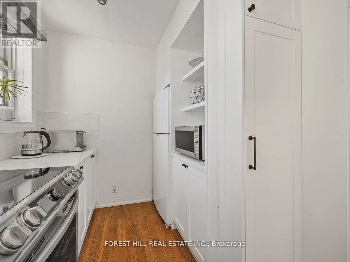 2ND & 3RD FLOOR - 14B GLENVIEW AVENUE