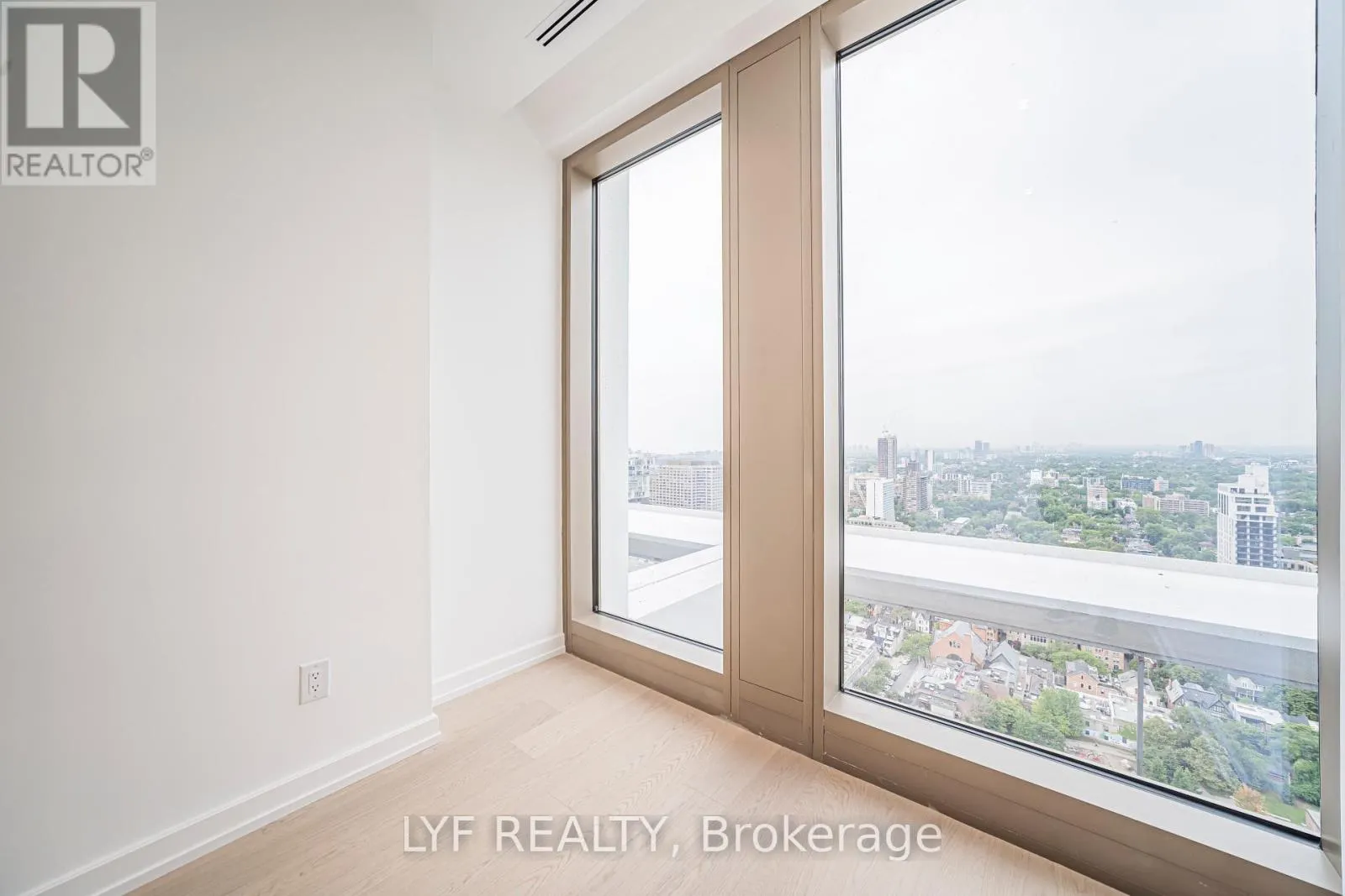 3002 - 1315 BAY STREET