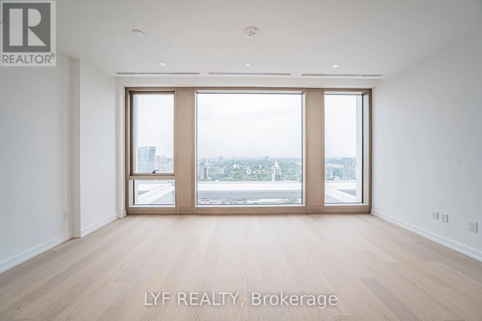3002 - 1315 BAY STREET