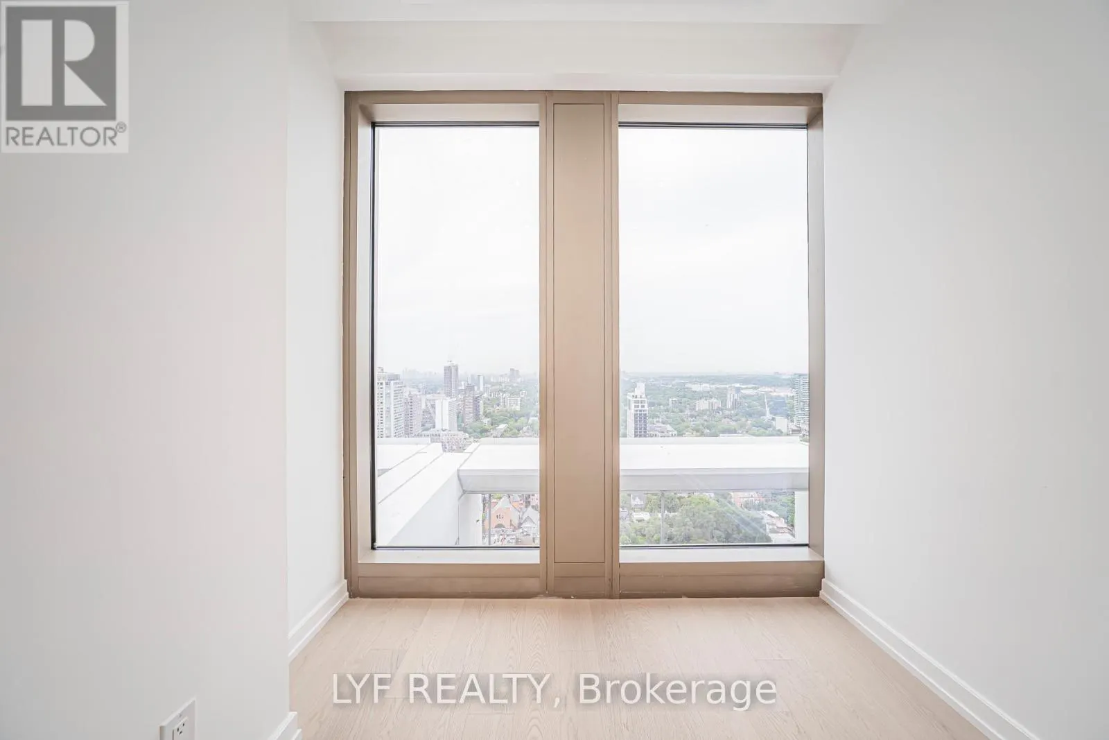 3002 - 1315 BAY STREET