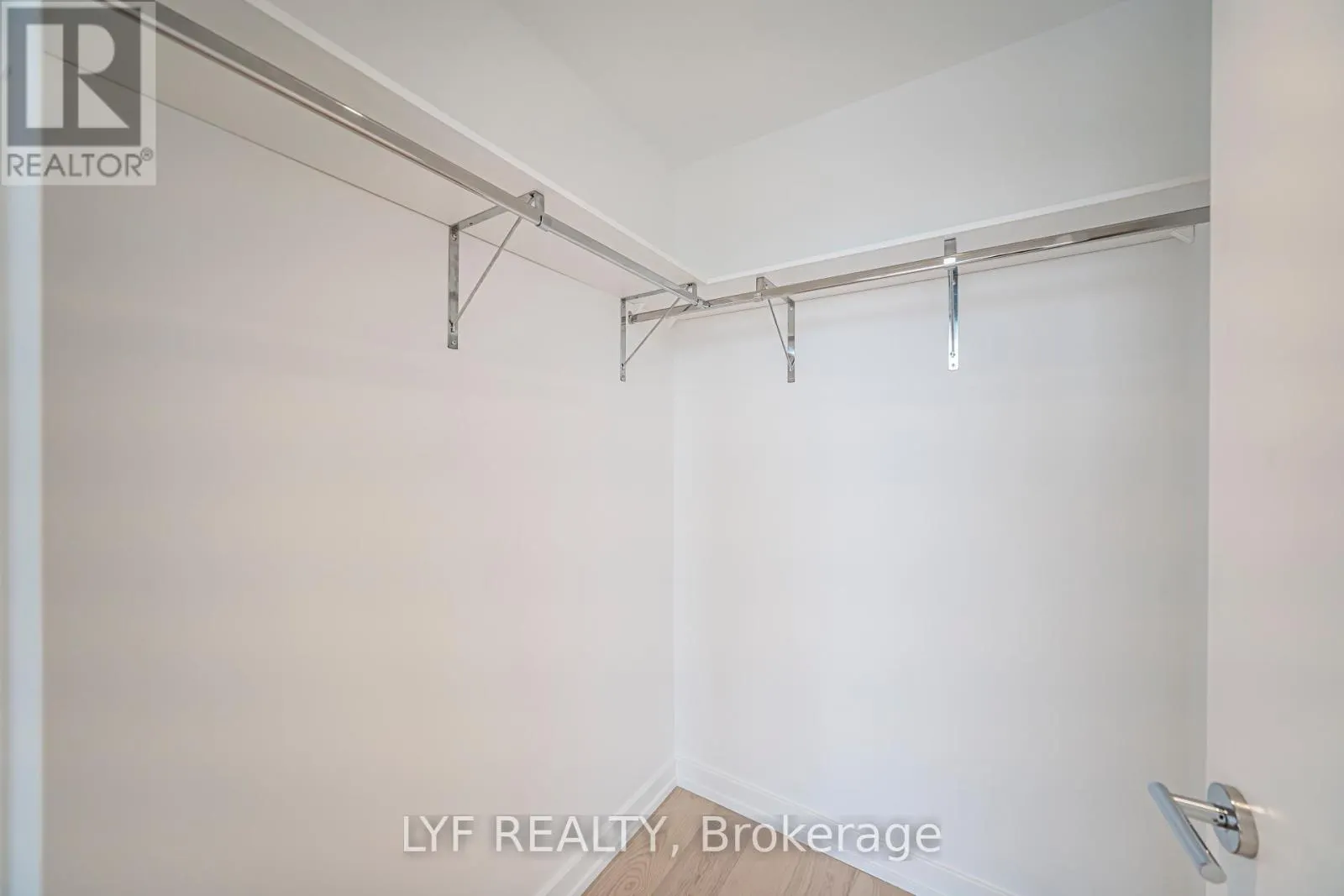 3002 - 1315 BAY STREET