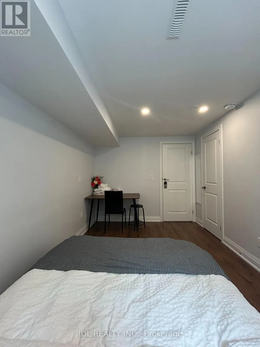 MASTER BEDROOM AA BSMT - 973 WILLOWDALE AVE AVENUE