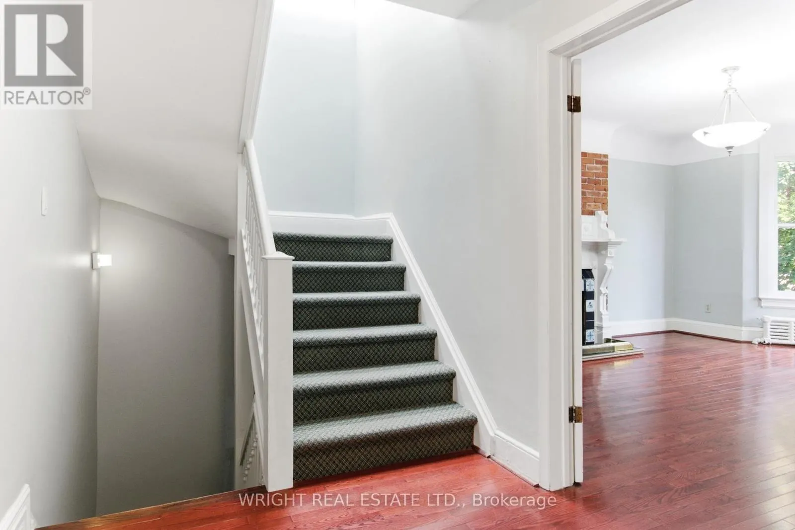 112 ALBANY AVENUE