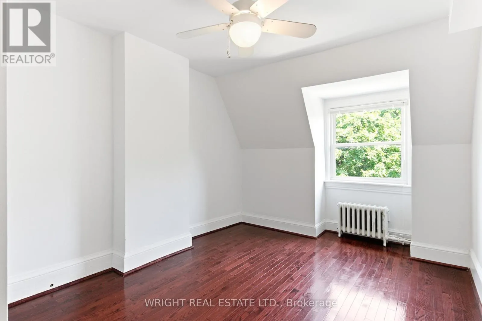 112 ALBANY AVENUE