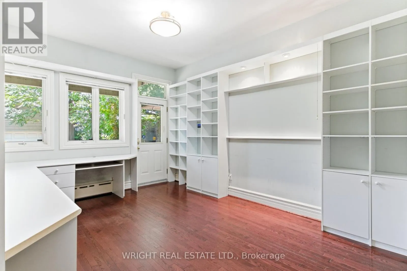112 ALBANY AVENUE