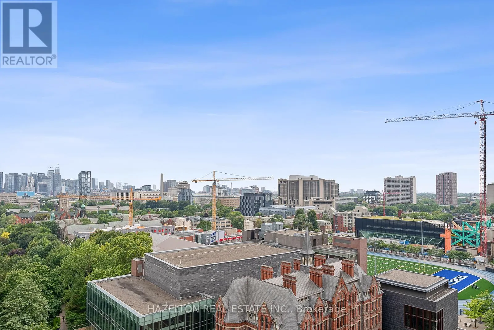 1402 - 206 BLOOR STREET W