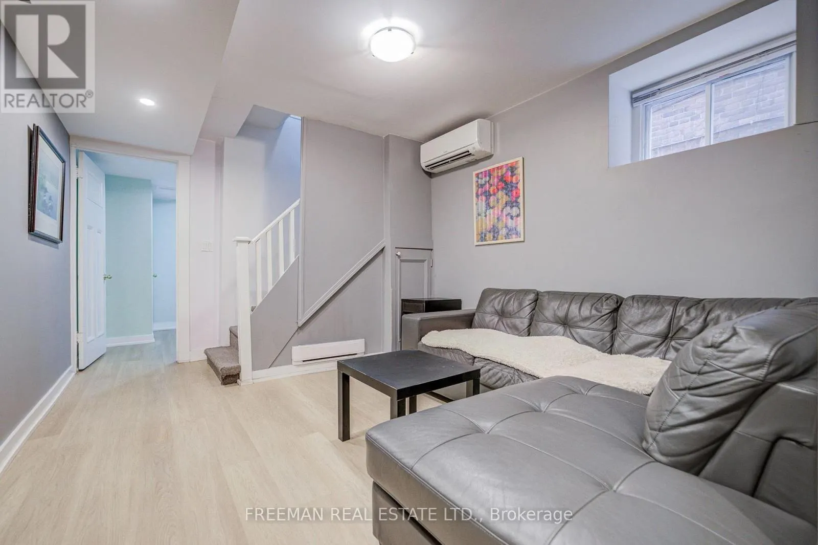 468 MARKHAM STREET