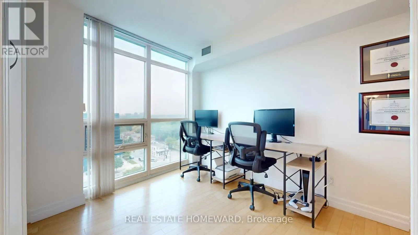 1207 - 30 HARRISON GARDEN BOULEVARD