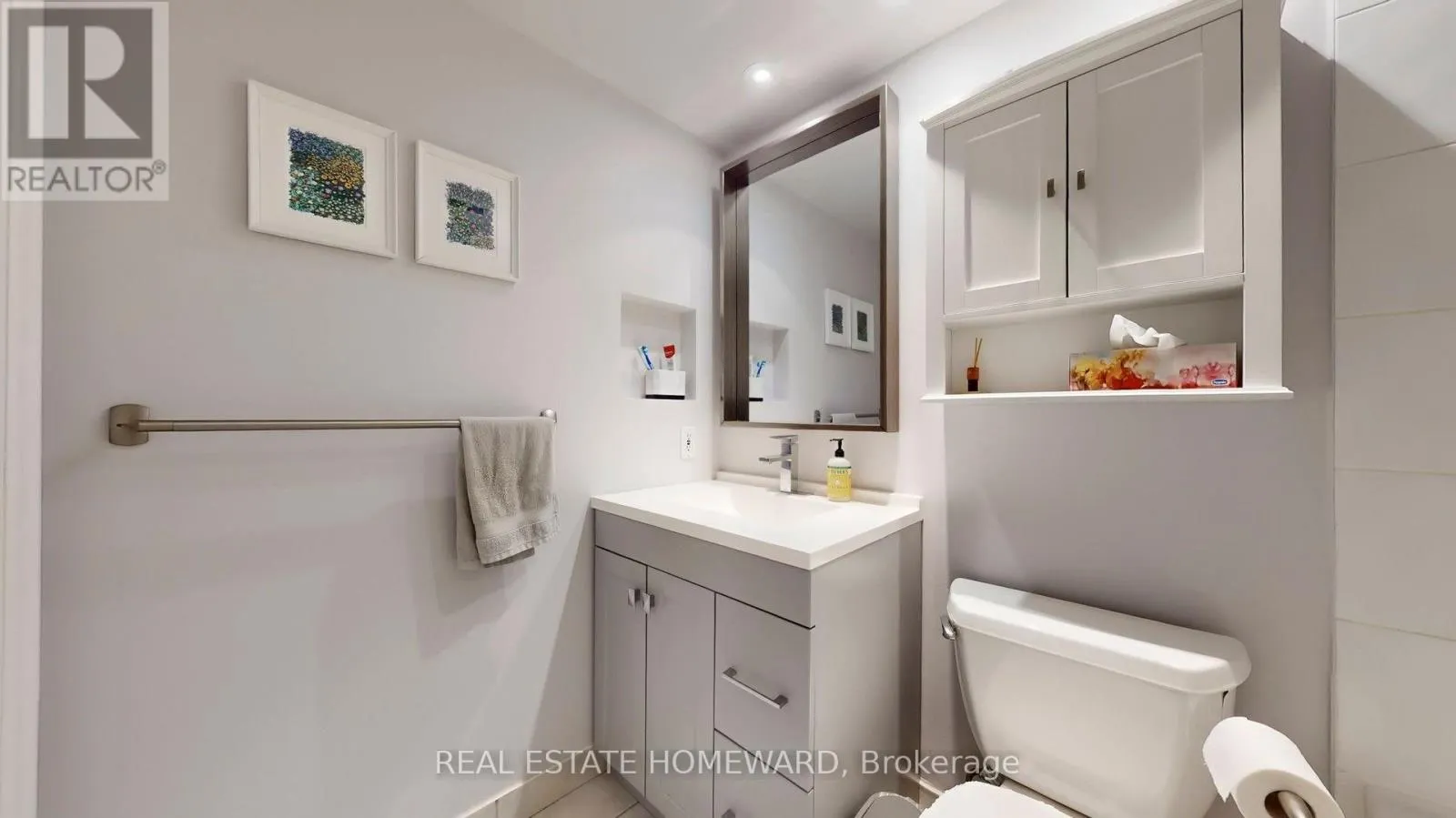 1207 - 30 HARRISON GARDEN BOULEVARD