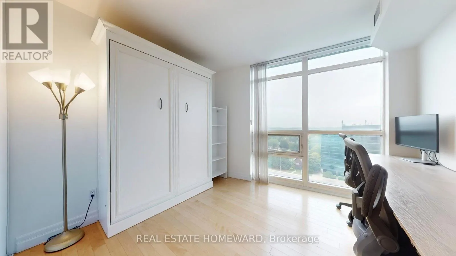 1207 - 30 HARRISON GARDEN BOULEVARD