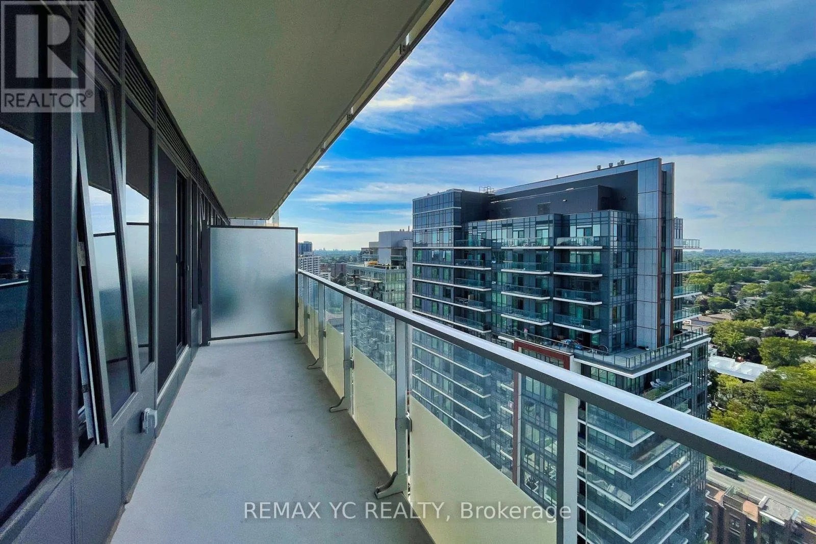 2110 - 75 CANTERBURY PLACE