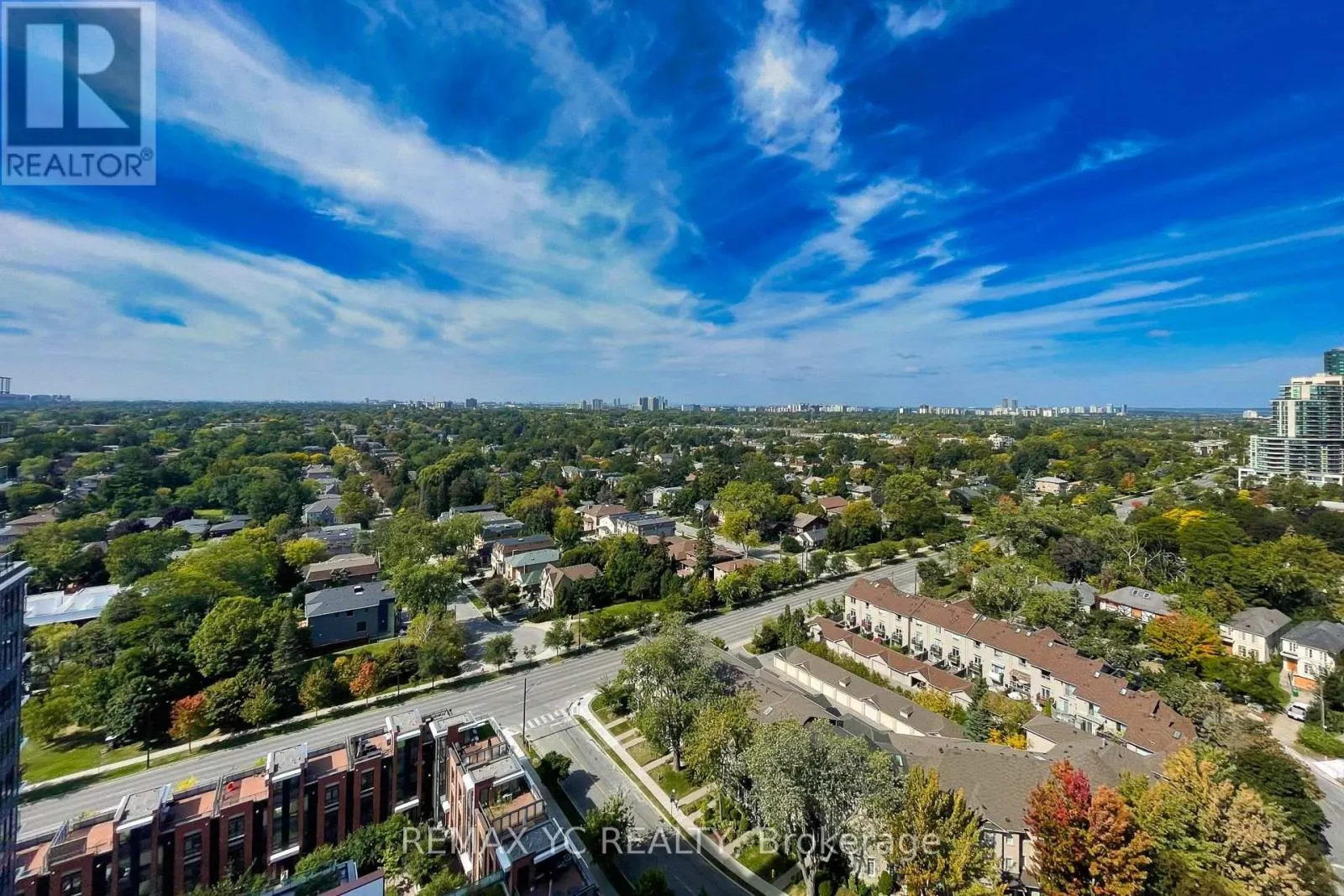 2110 - 75 CANTERBURY PLACE