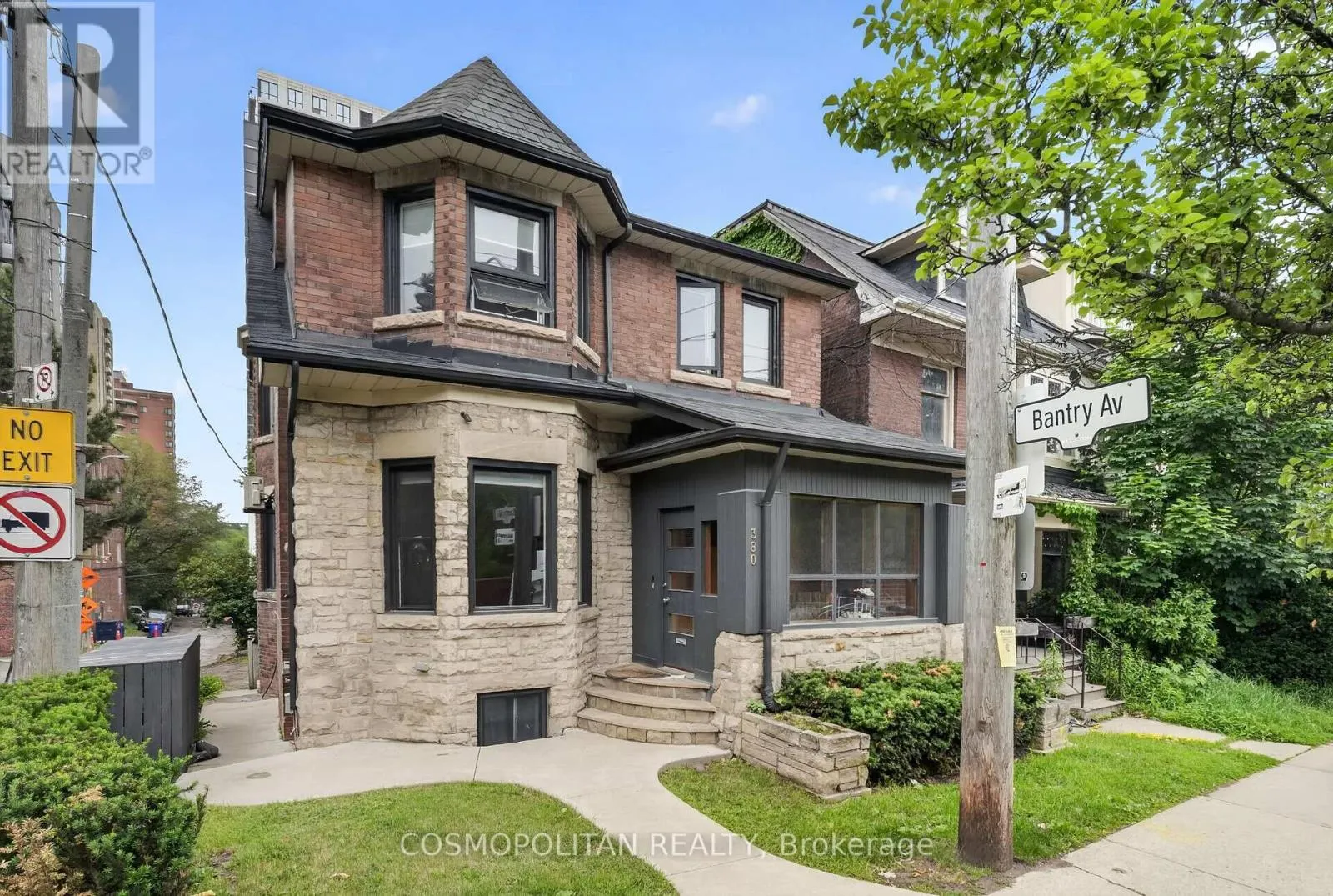 380 SPADINA ROAD