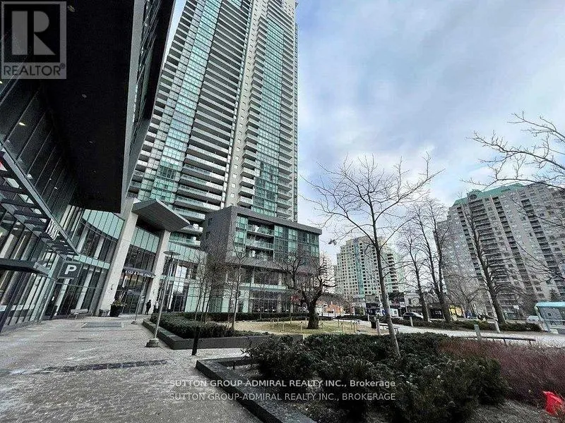 2705 - 5168 YONGE STREET