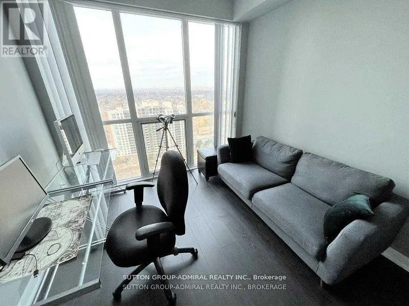 2705 - 5168 YONGE STREET