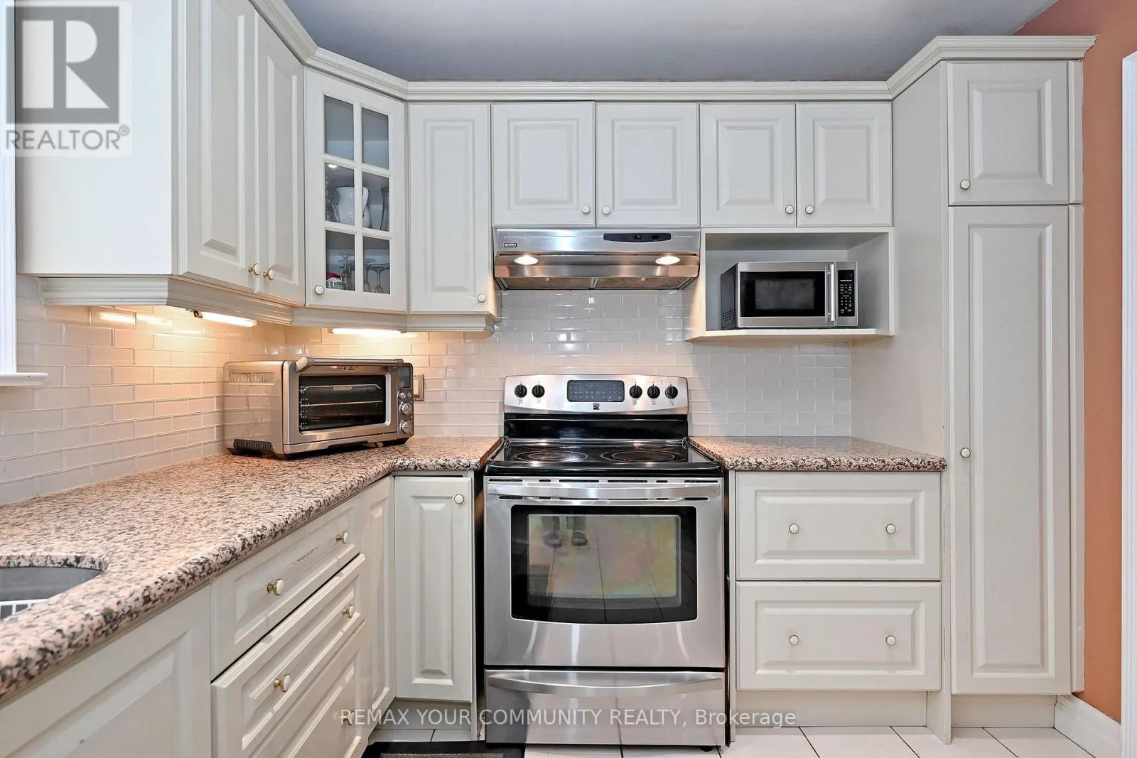 39 PRATTLEY DRIVE
