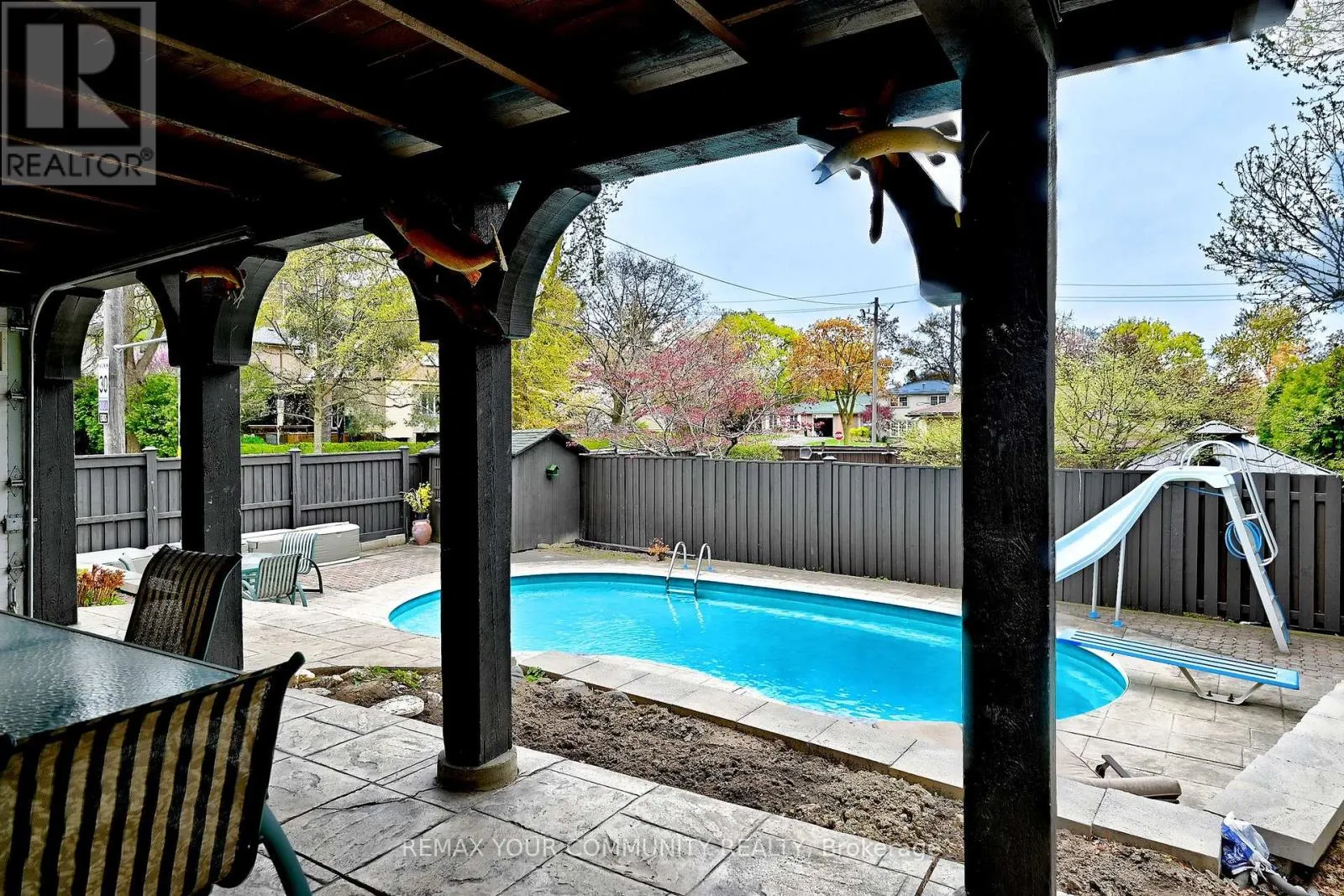 39 PRATTLEY DRIVE
