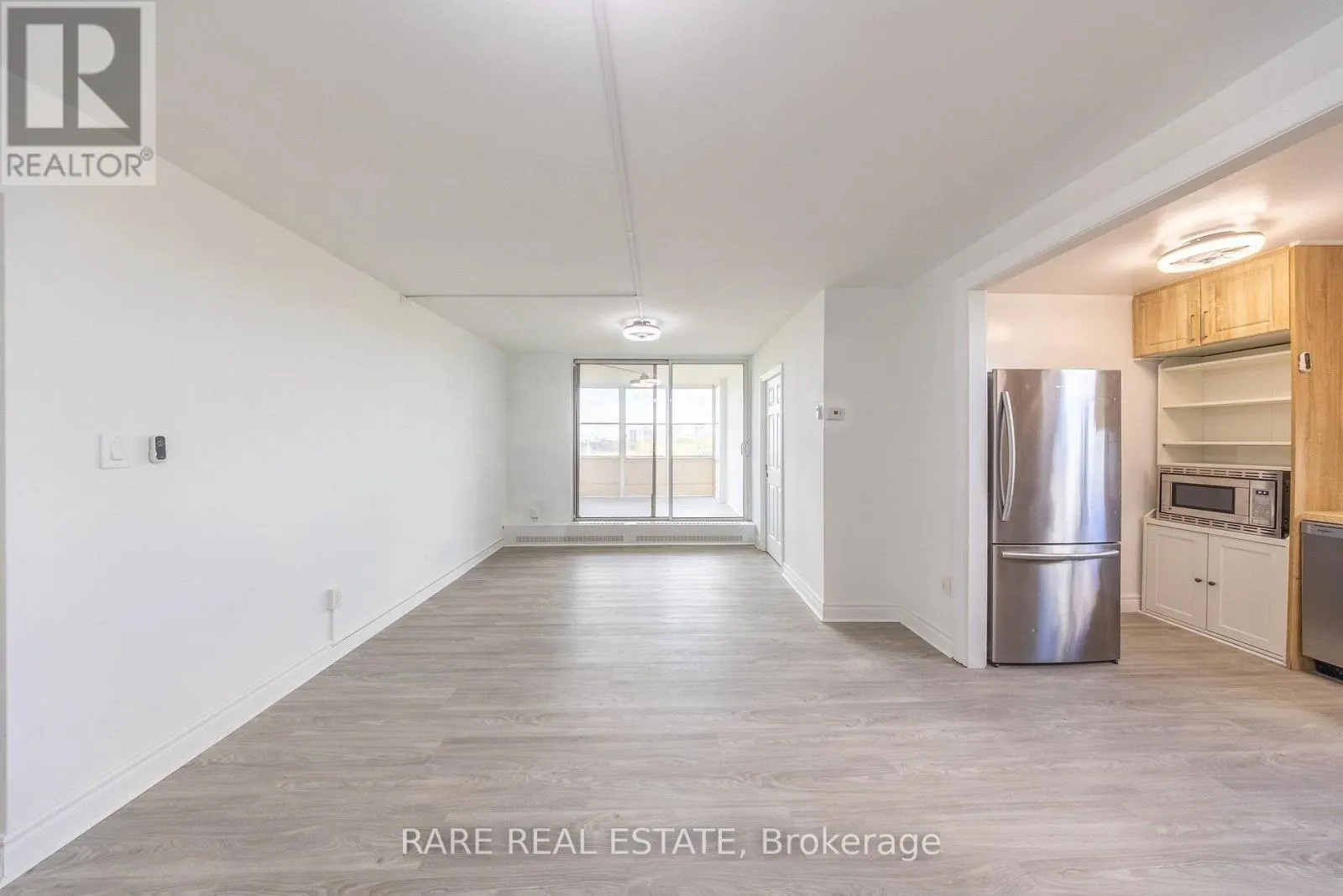 914 - 60 PAVANE LINKWAY