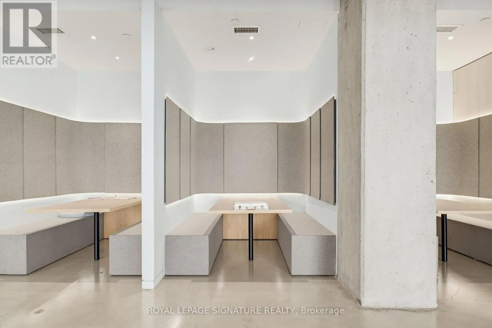 1314-1324 - 130 QUEENS QUAY E